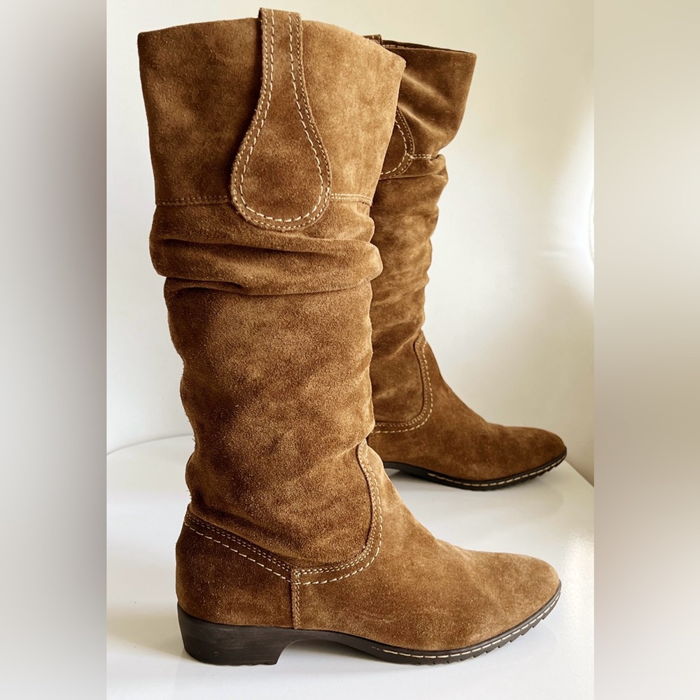 Söfft Slouch Tall Suede Boots Women’s Size 7.5 Bohemian Chestnut Brown Soft